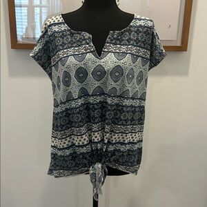 Lucky Brand Shirt. Blue and cream. Tie knot at bottom. XL
